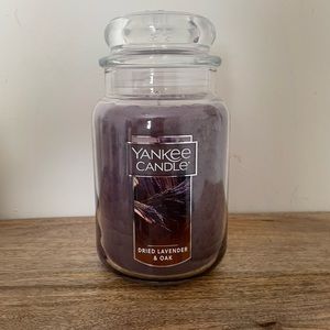 Yankee Candle Lavender and Oak
